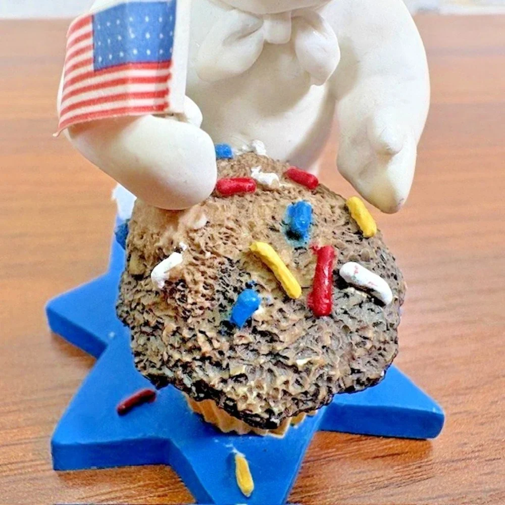 Danbury Mint Pillsbury Doughboy Perpetual Calendar Figurine  Lot of 2 1997